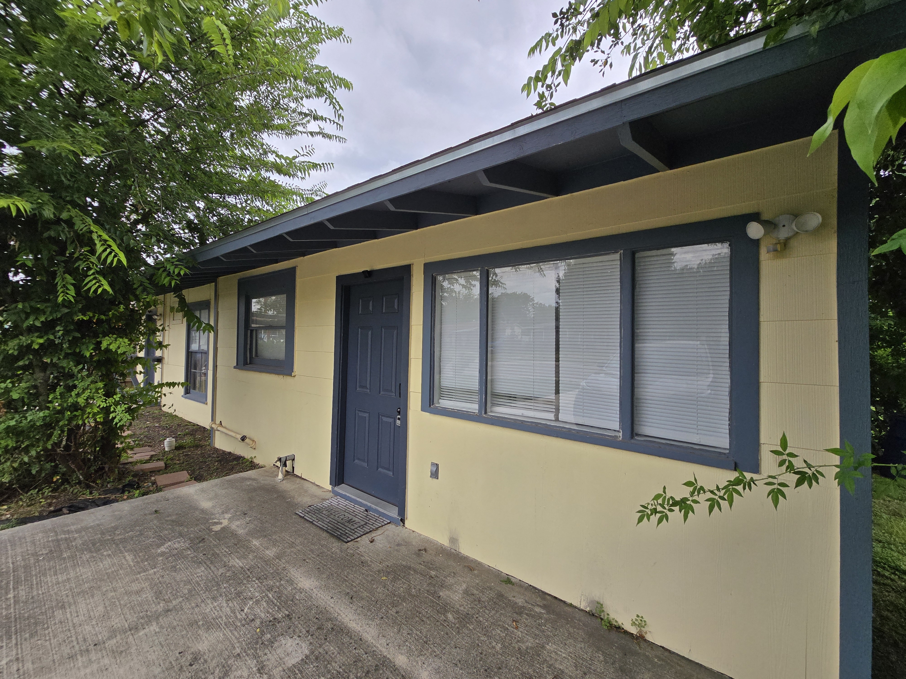 522 Overhill Drive - B