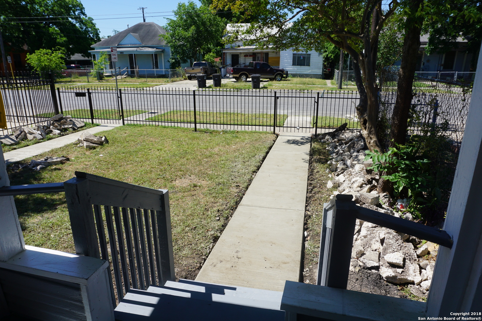 Property thumbnail image