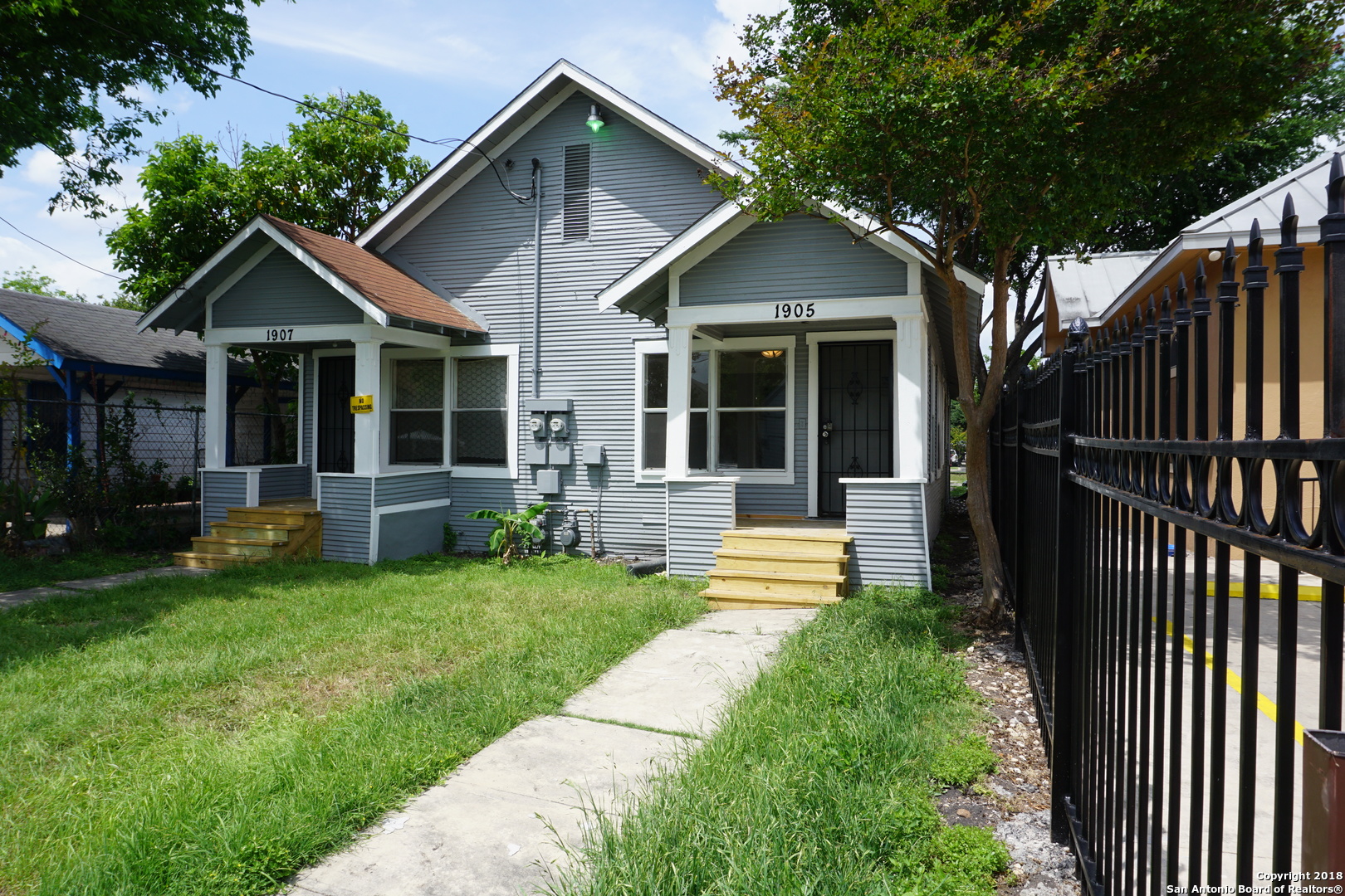 Property main image